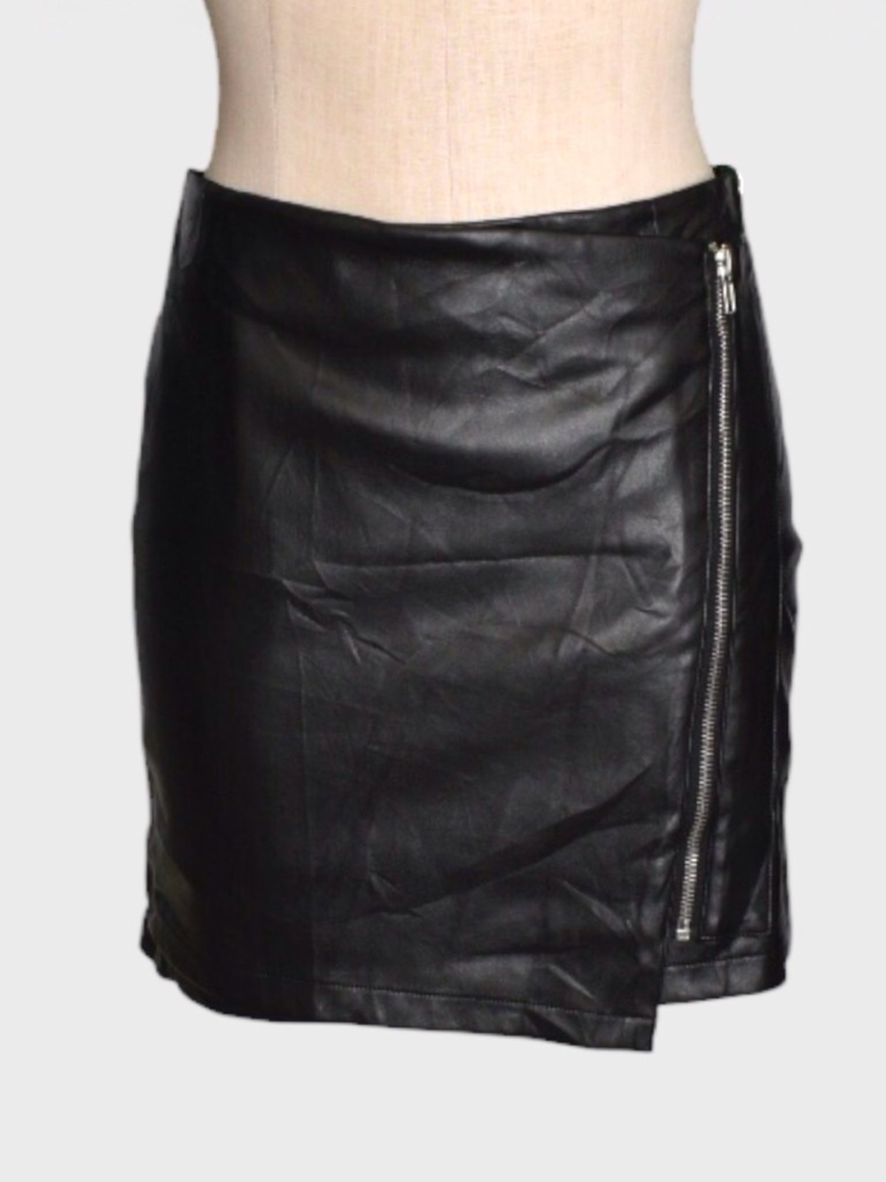 NWT Lulus Faux Leather Wrap‎ Zip Mini Skirt